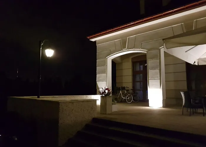 Hotel Trzy Roze